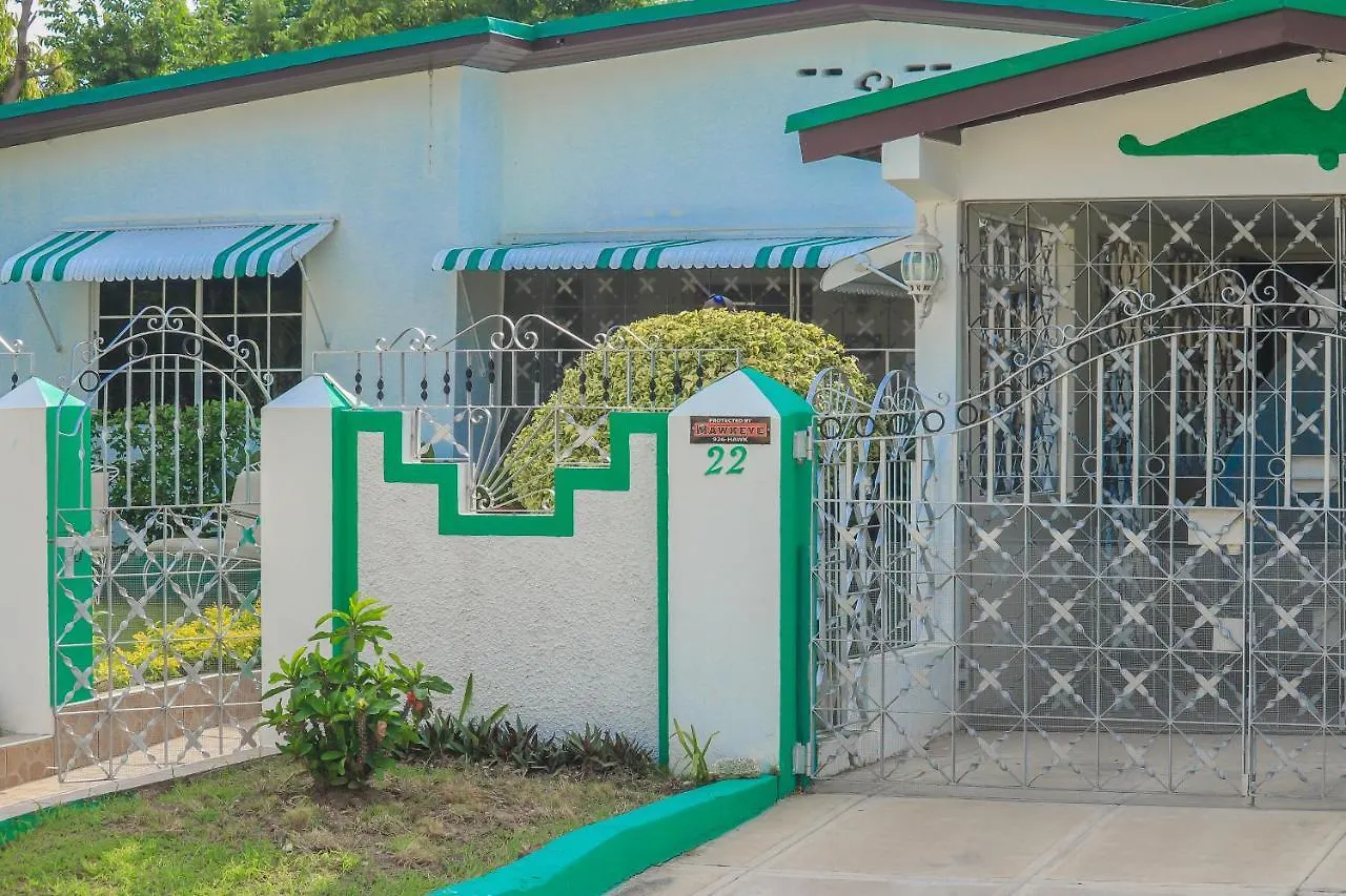 Willowdene Vacation Home Spanish Town
