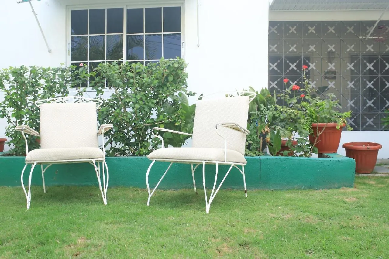 Willowdene Vacation Home Spanish Town 0*,
