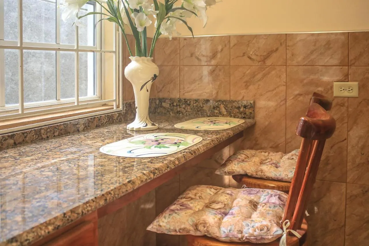 Apartment Willowdene Vacation Home Spanish Town